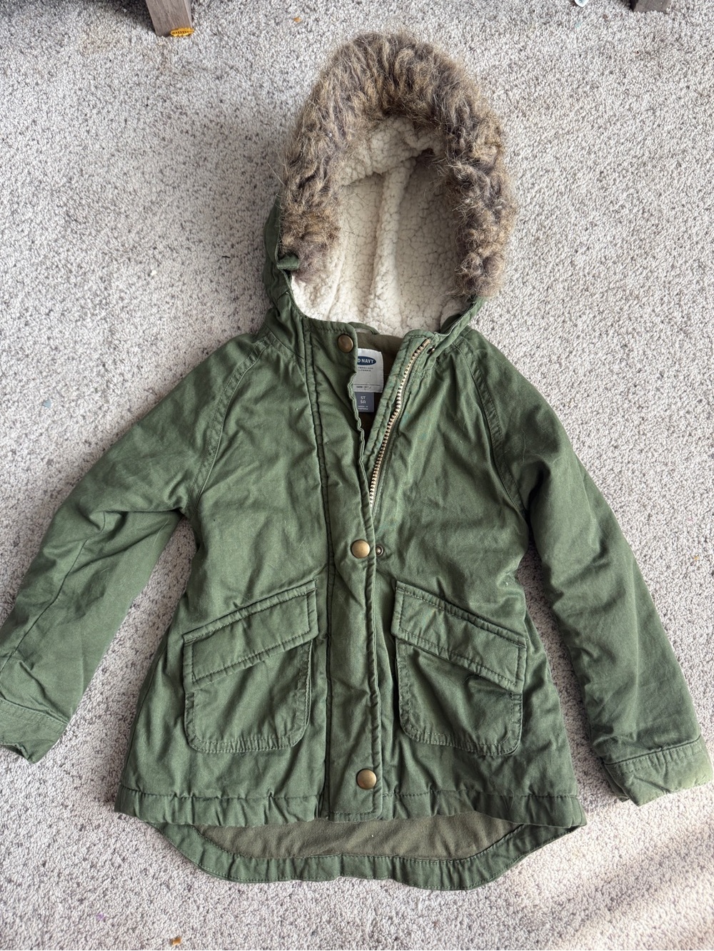 Old Navy Olive Green Hooded Puffer Jacket with Faux Fur Trim